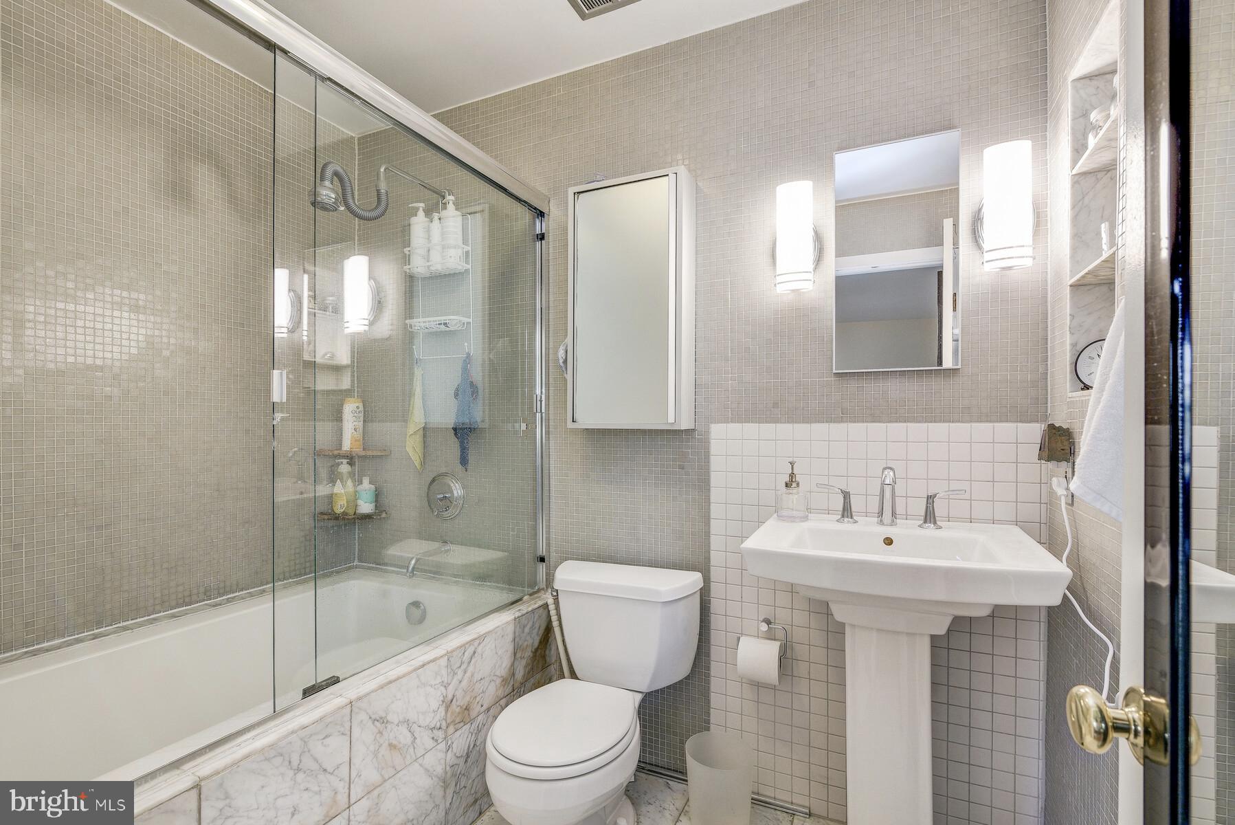 5512 Christy Drive Bethesda, MD 20816 - Photo 25 of 40 Primary bath updated