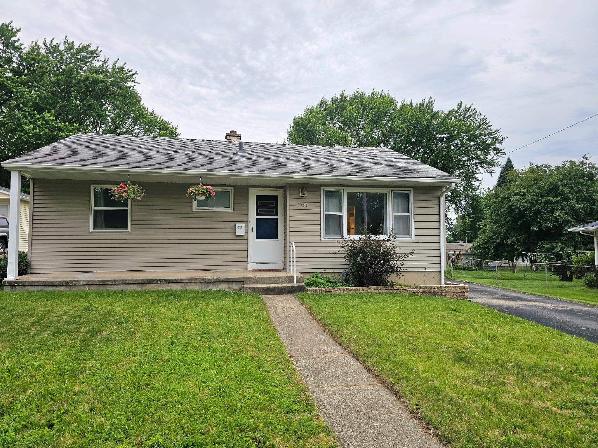 4530 Esch Lane Madison, WI 53704 - Photo 1 of 1 Gallery Image 1