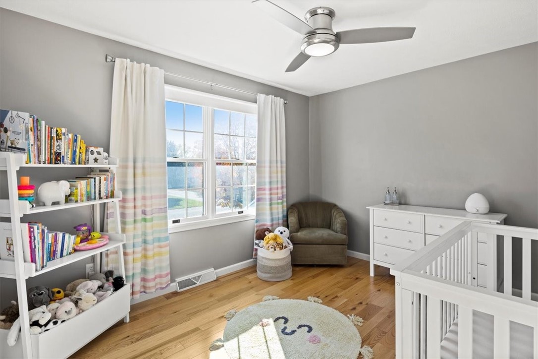 950 Meadow Ridge Lane Webster, NY 14580 - Photo 15 of 25