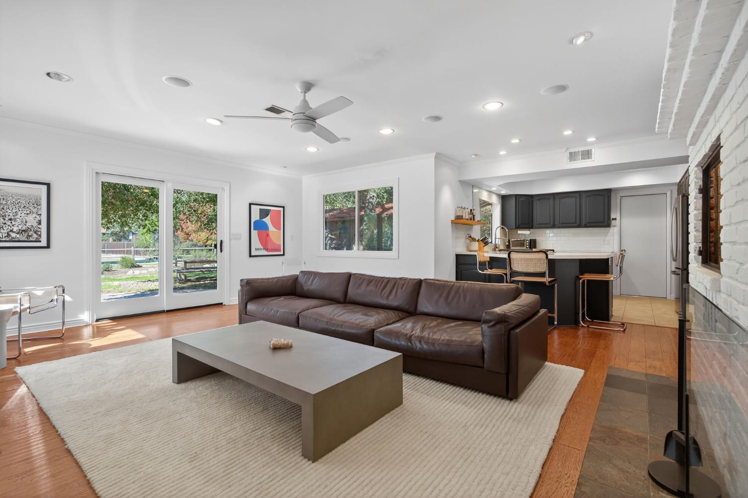 159 Burnham Road Oak View, CA 93022 - Photo 4 of 43 Gallery Image 4