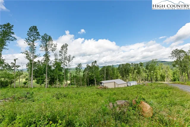 $179,900 | 342 Up The River Drive, Warrensville, NC 28693