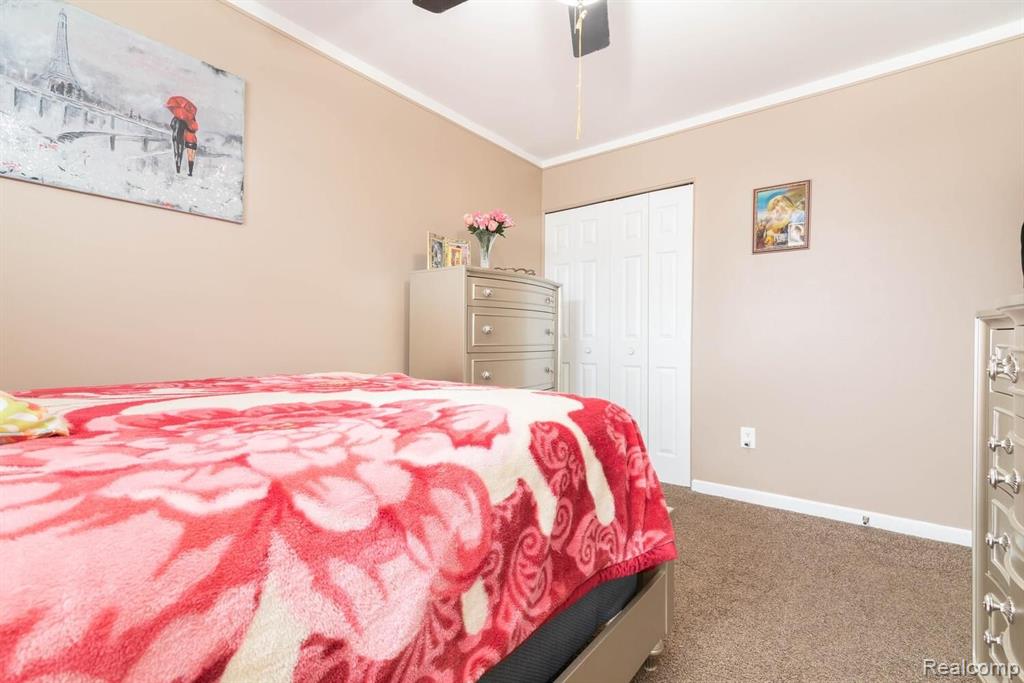 8856 East 14 Mile Road Warren, MI 48093 - Photo 15 of 22