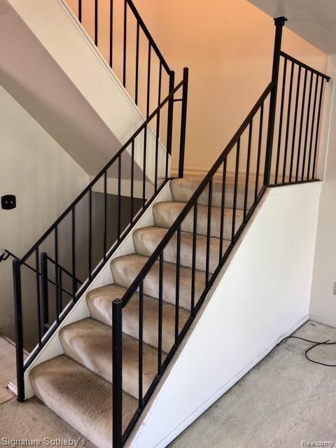 26560 Inkster Road Southfield, MI 48033 - Photo 14 of 28