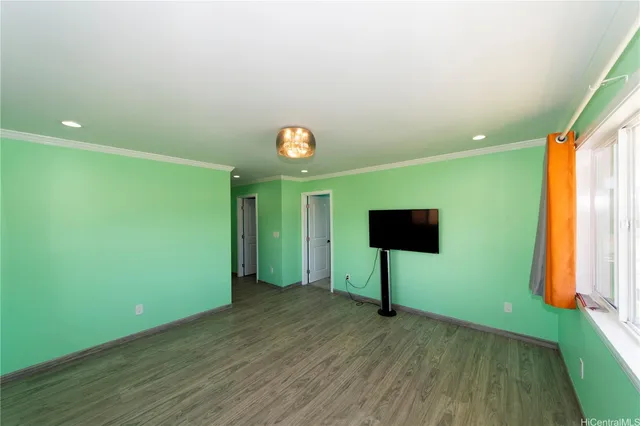 $3,600 | 933 18th Avenue, Honolulu, HI 96816