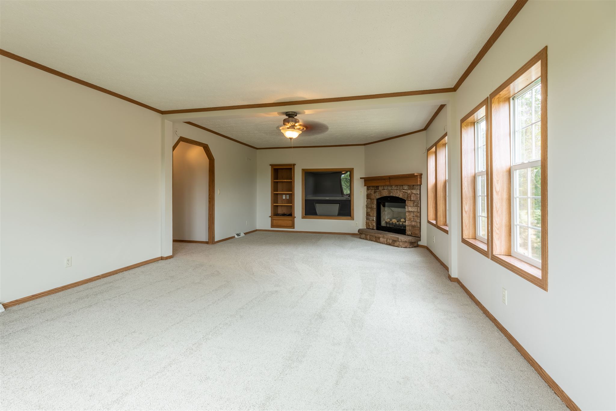 8364 Liberty Road Tell City, IN 47586 - Photo 11 of 32
