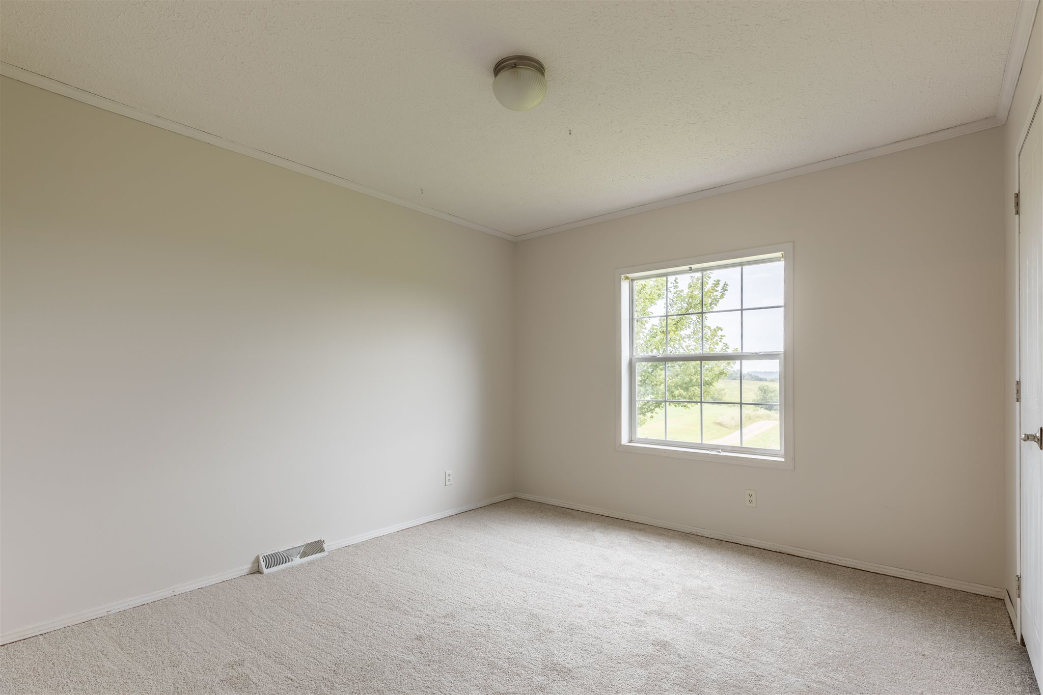 8364 Liberty Road Tell City, IN 47586 - Photo 15 of 32