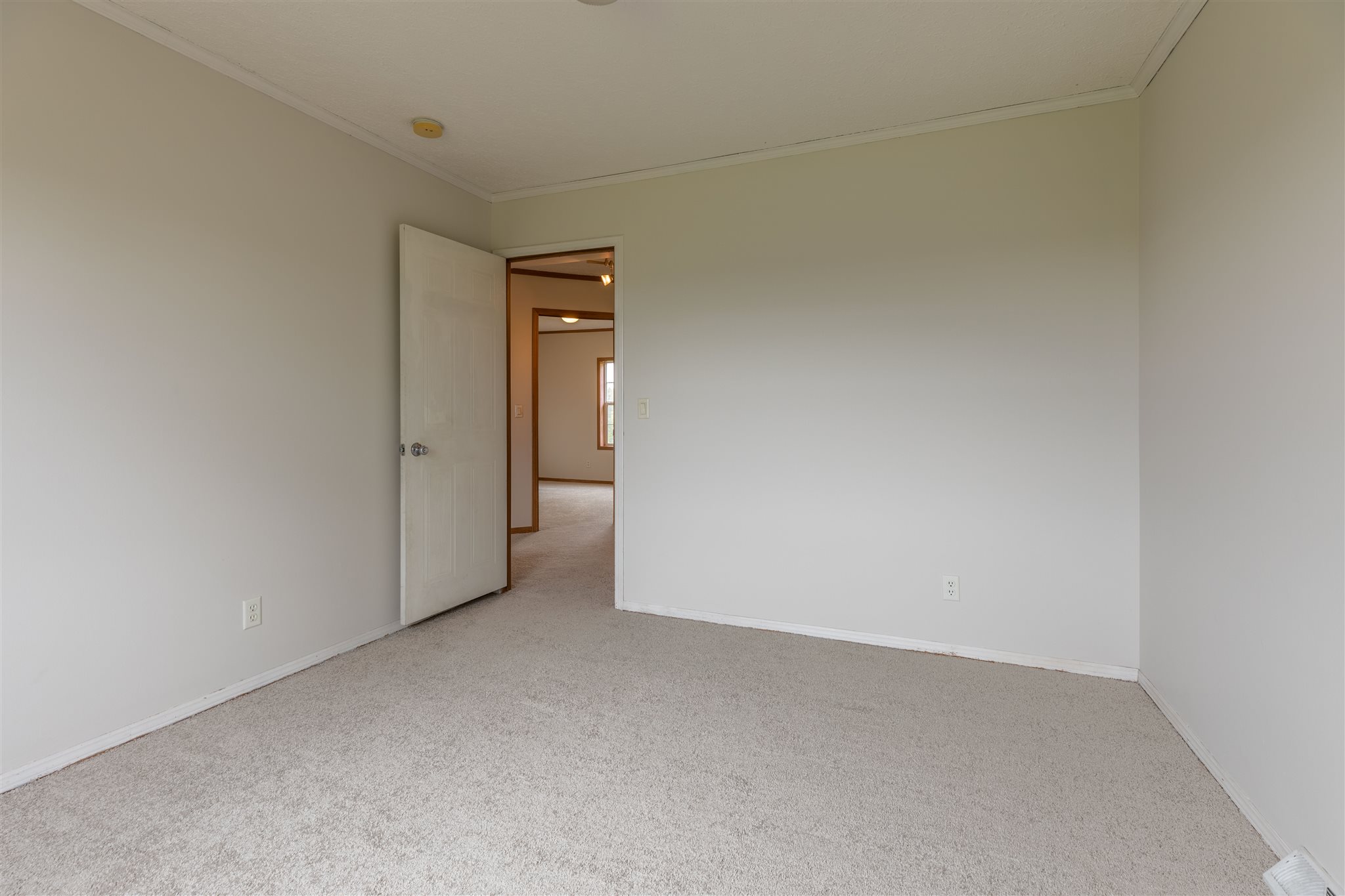 8364 Liberty Road Tell City, IN 47586 - Photo 17 of 32