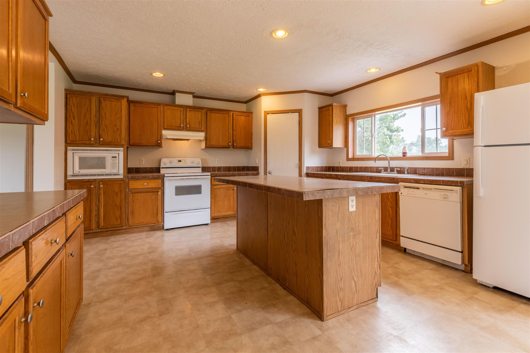 8364 Liberty Road Tell City, IN 47586 - Photo 24 of 32