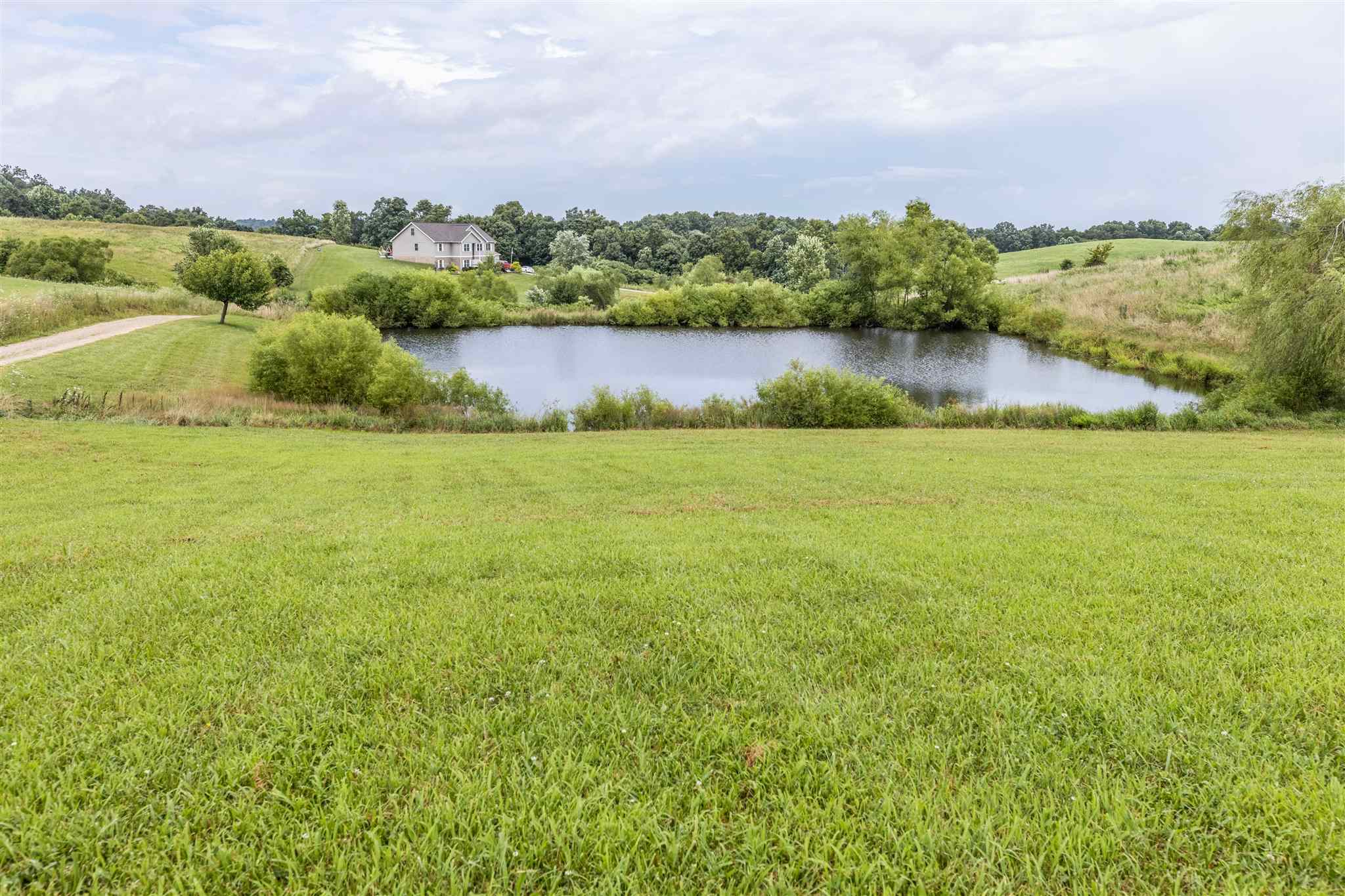 8364 Liberty Road Tell City, IN 47586 - Photo 9 of 32