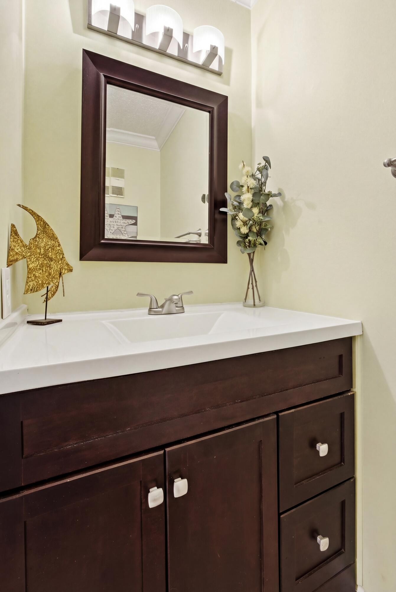 241 Ellis Road, Unit 11 Miramar Beach, FL 32550 - Photo 13 of 47 Bathroom 2