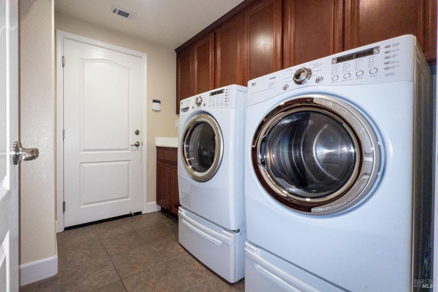 3183 Olympic Road Fairfield, CA 94534 - Photo 44 of 109