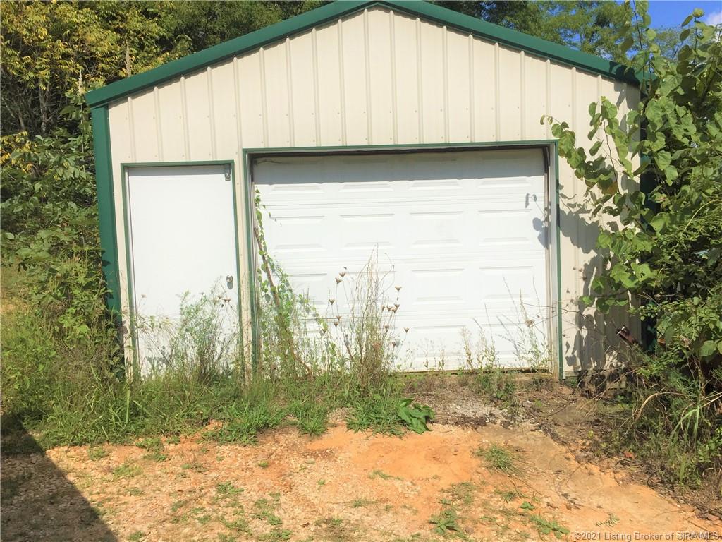 8105 Ripperdan Valley Road Southwest Central, IN 47110 - Photo 15 of 42