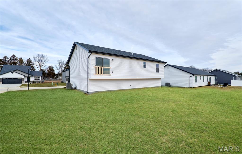 28537 Shallow Water Road Warrenton, MO 63383 - Photo 44 of 46