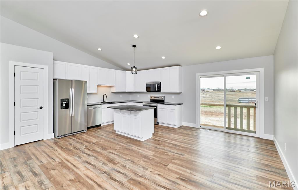 28537 Shallow Water Road Warrenton, MO 63383 - Photo 7 of 46