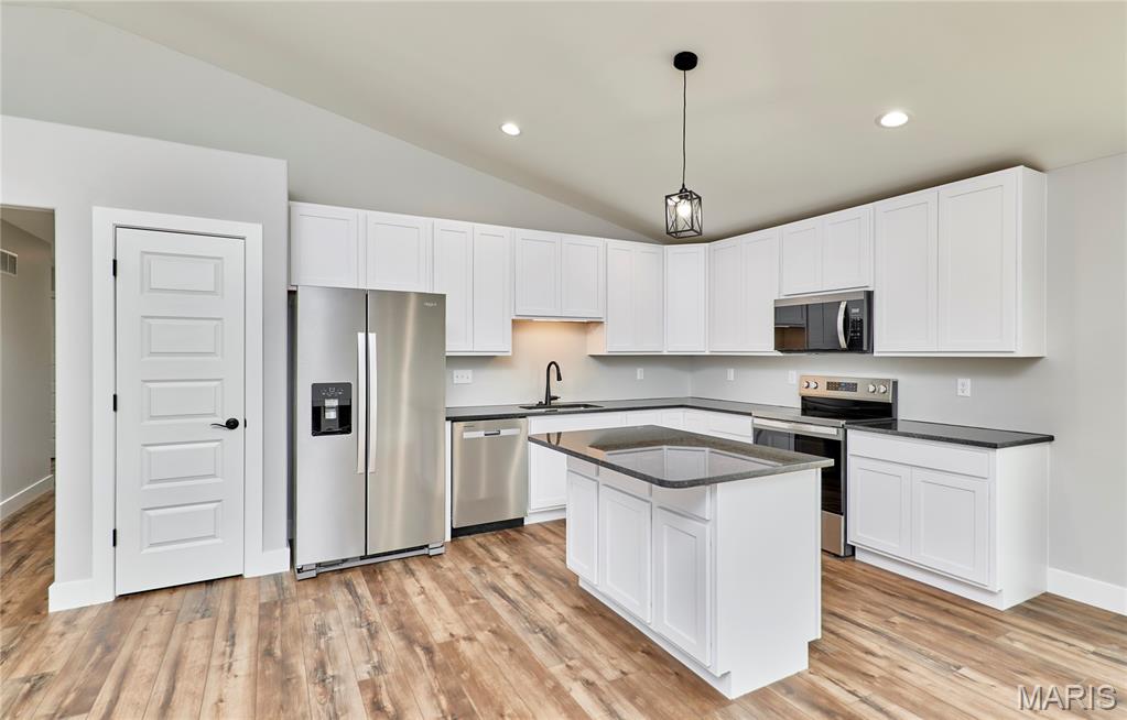 28537 Shallow Water Road Warrenton, MO 63383 - Photo 8 of 46