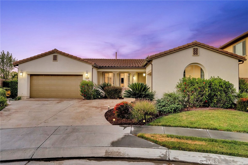 3309 Paseo De Valle Riverside, CA 92503 - Photo 2 of 50