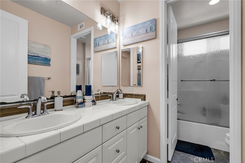 3309 Paseo De Valle Riverside, CA 92503 - Photo 29 of 50