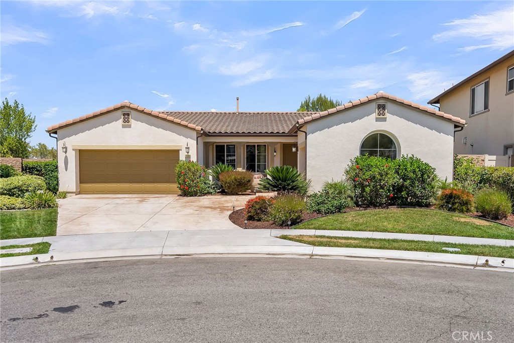 3309 Paseo De Valle Riverside, CA 92503 - Photo 3 of 50