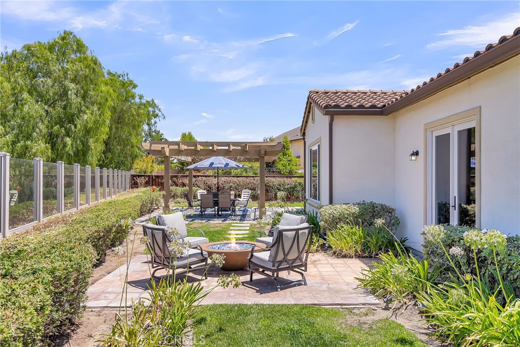 3309 Paseo De Valle Riverside, CA 92503 - Photo 37 of 50