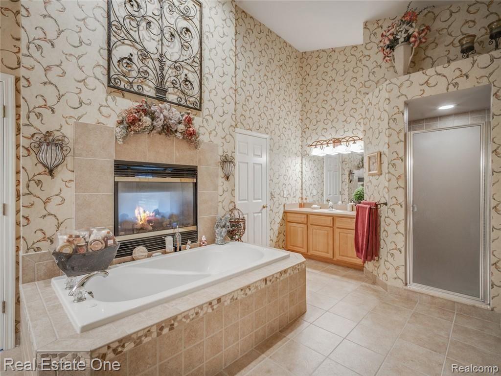 1234 Letica Drive Rochester, MI 48307 - Photo 24 of 32