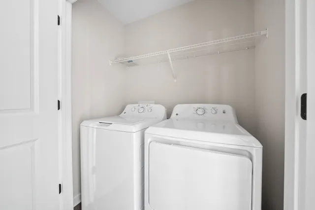 $1,290 | 923 Greenwood Avenue, Unit C, Clarksville, TN 37040