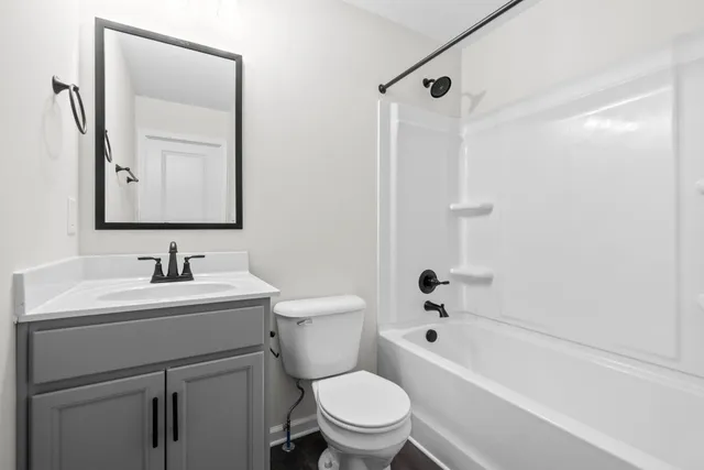 $1,290 | 923 Greenwood Avenue, Unit C, Clarksville, TN 37040