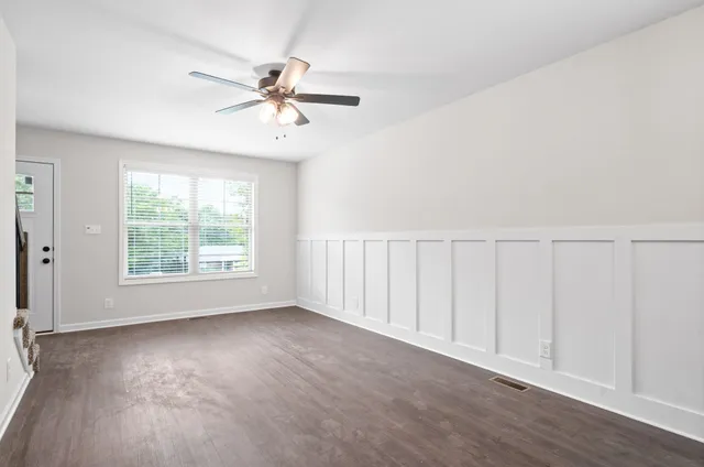 $1,290 | 923 Greenwood Avenue, Unit C, Clarksville, TN 37040