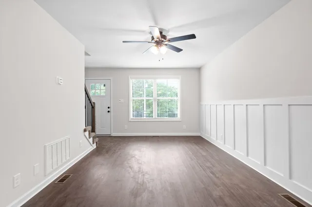 $1,290 | 923 Greenwood Avenue, Unit C, Clarksville, TN 37040