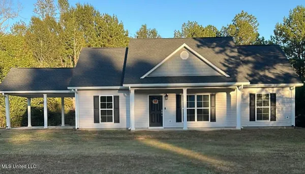 $175,000 | 32 White-Rogers Road, Prentiss, MS 39474