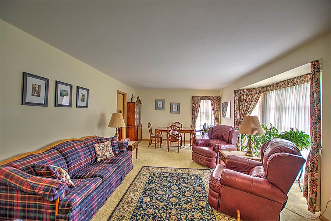 22 Berry Drive Decatur, IL 62526 - Photo 10 of 36 Gallery Image 10