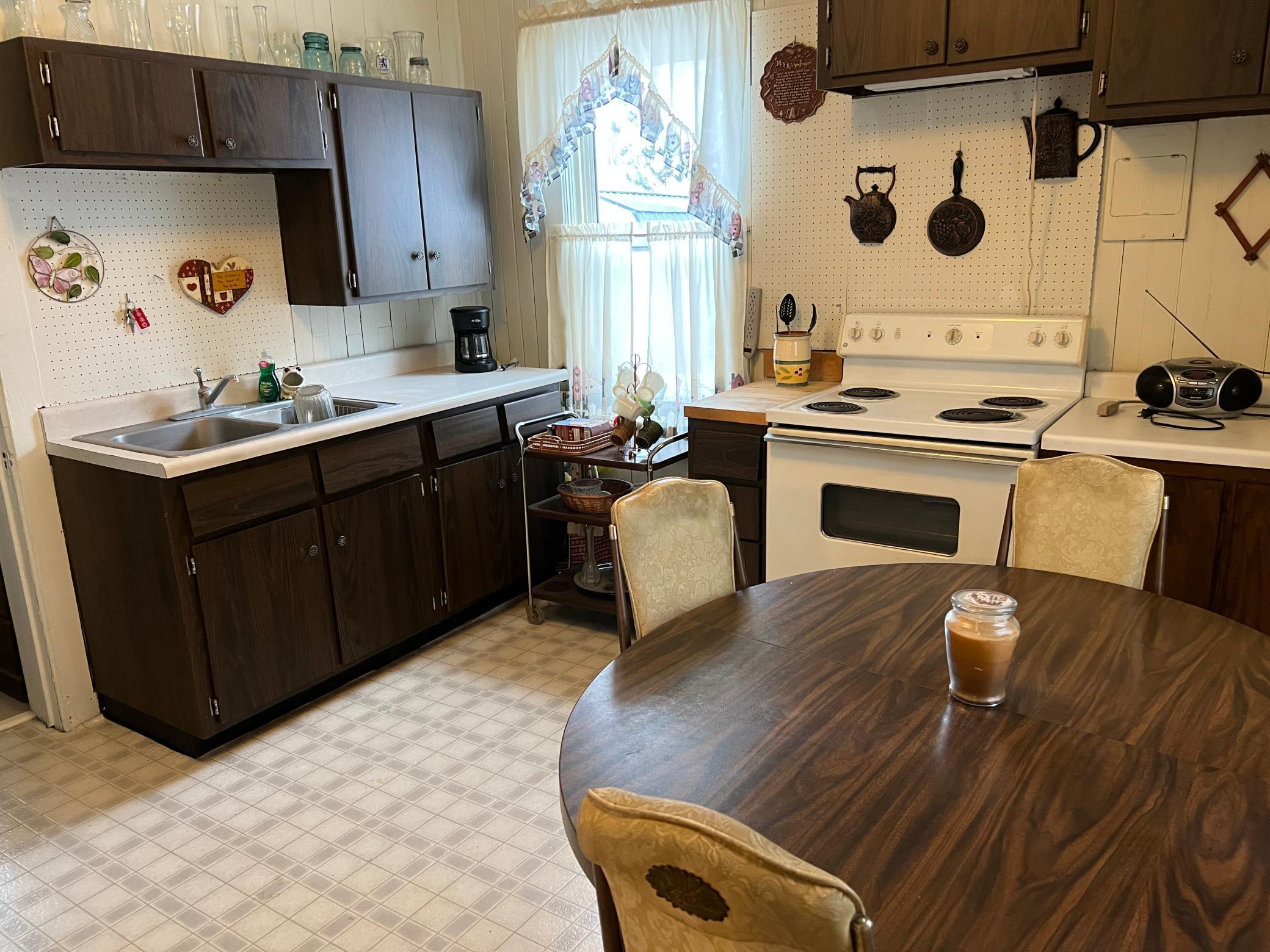 1175 3rd Avenue Cumberland, WI 54829 - Photo 5 of 14