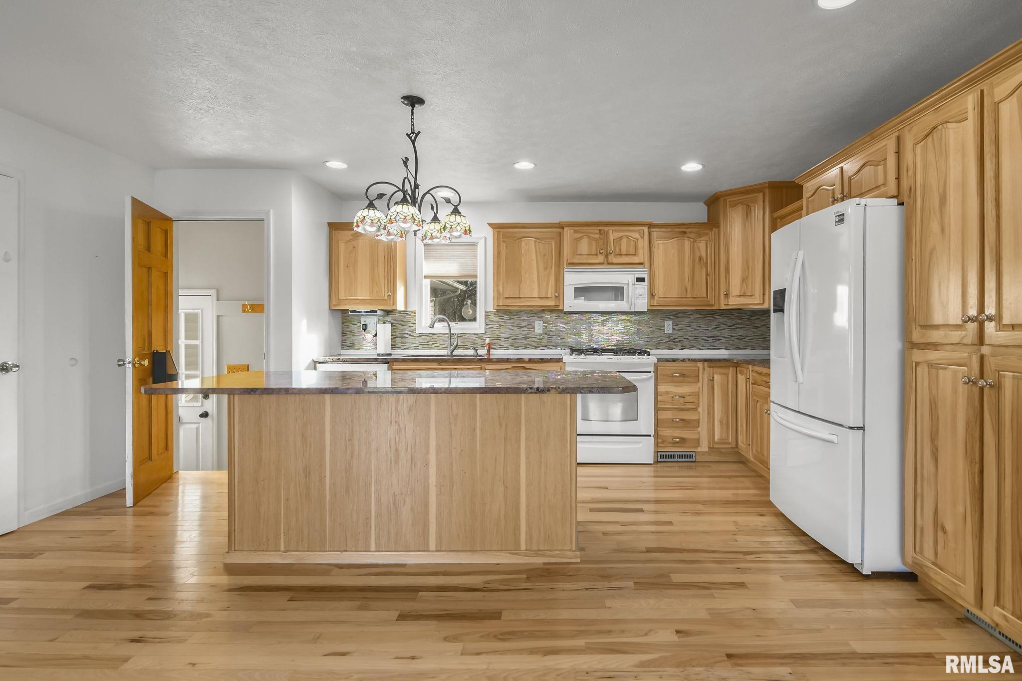8094 South Vigal Road Pawnee, IL 62558 - Photo 18 of 44