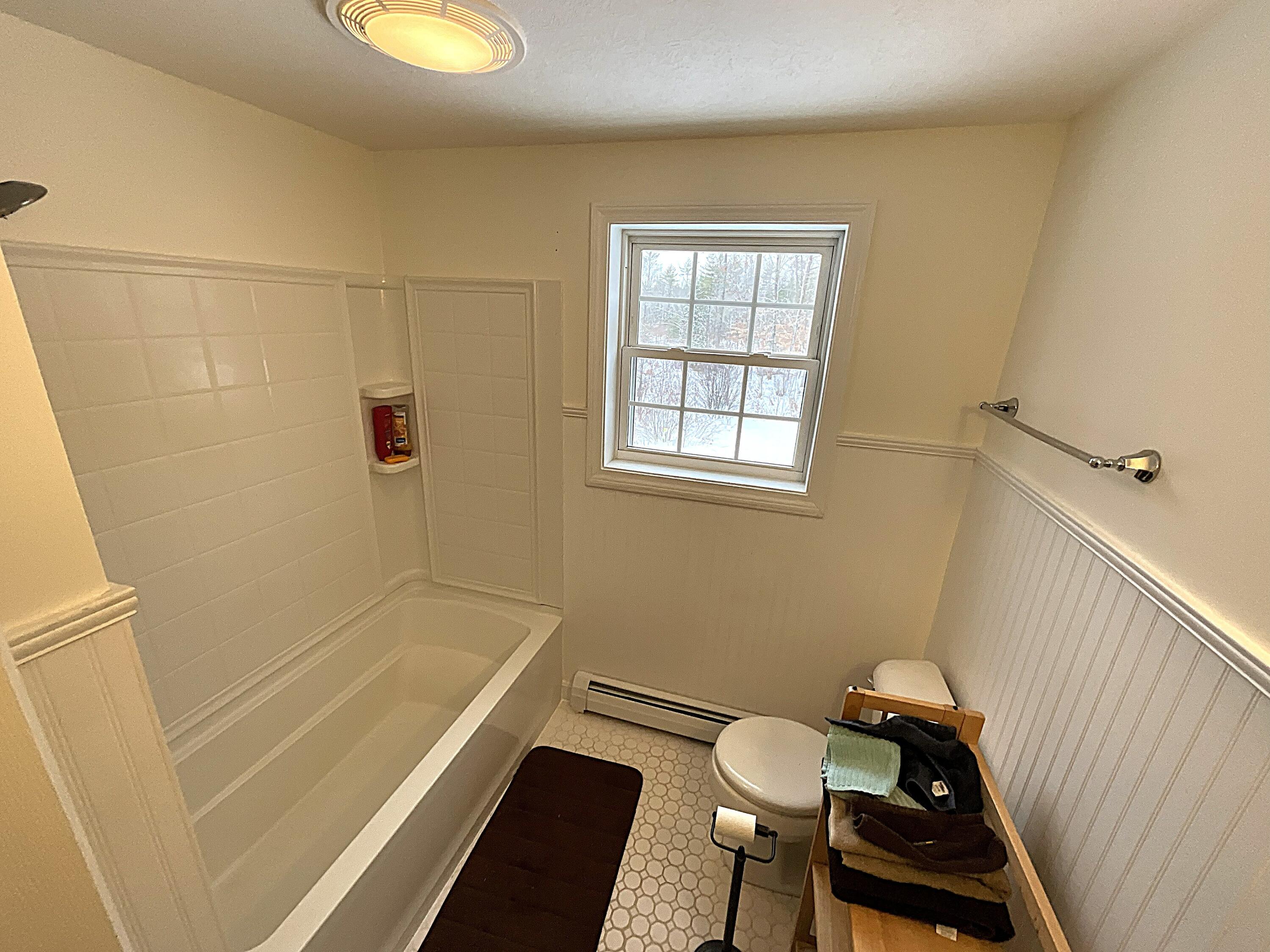 8 Evergreen Circle Limington, ME 04049 - Photo 16 of 18 2nd Floor Bath