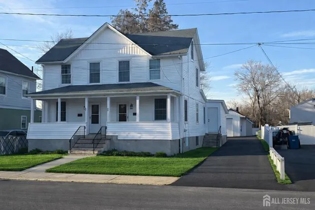 $2,250 | 66 Lincoln Avenue, Monroe Township, NJ 08831