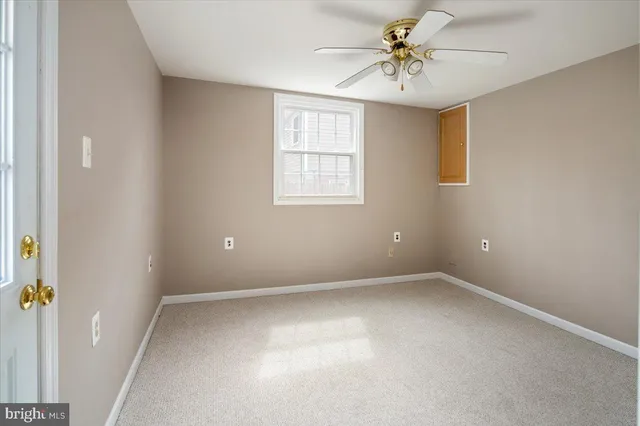 $2,300 | 181 Longstreet Avenue, Fredericksburg, VA 22401