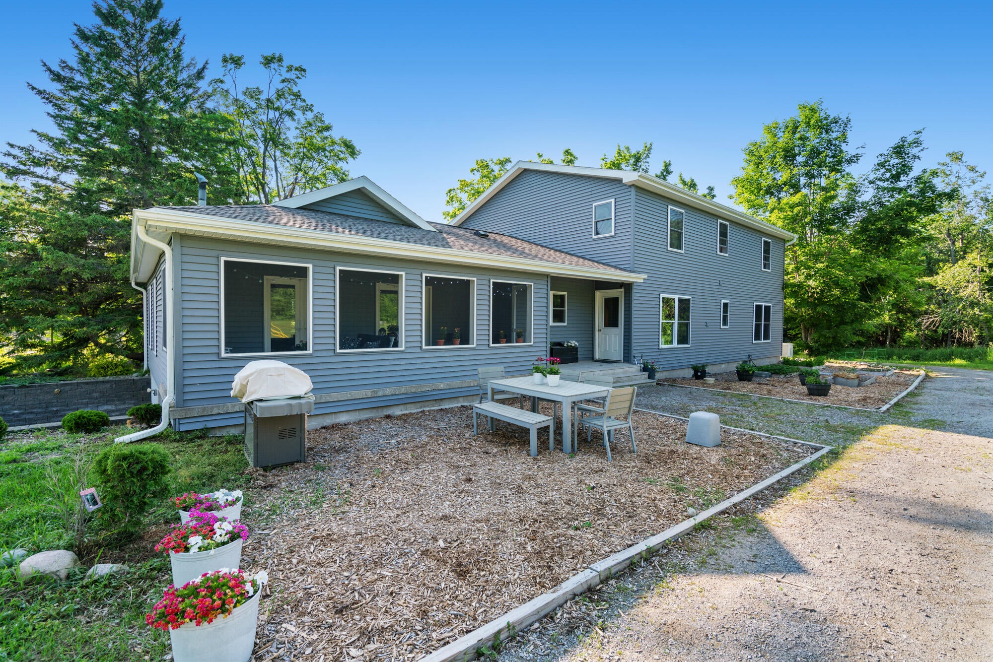 9660 Richardson Road Cheboygan, MI 49721 - Photo 13 of 82 A7R06580