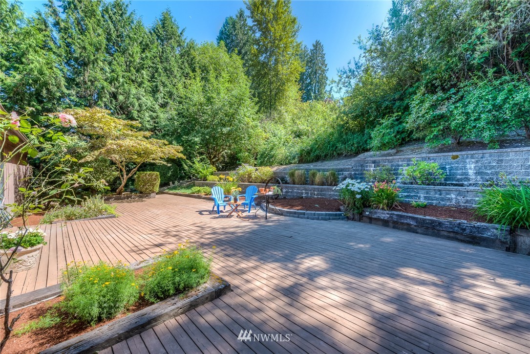 9327 Valhalla Way Bothell, WA 98011 - Photo 22 of 25 Gallery Image 22