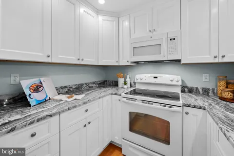 $225,000 | 123 West Barre Street, Unit 402, Baltimore, MD 21201