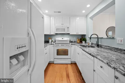 $225,000 | 123 West Barre Street, Unit 402, Baltimore, MD 21201
