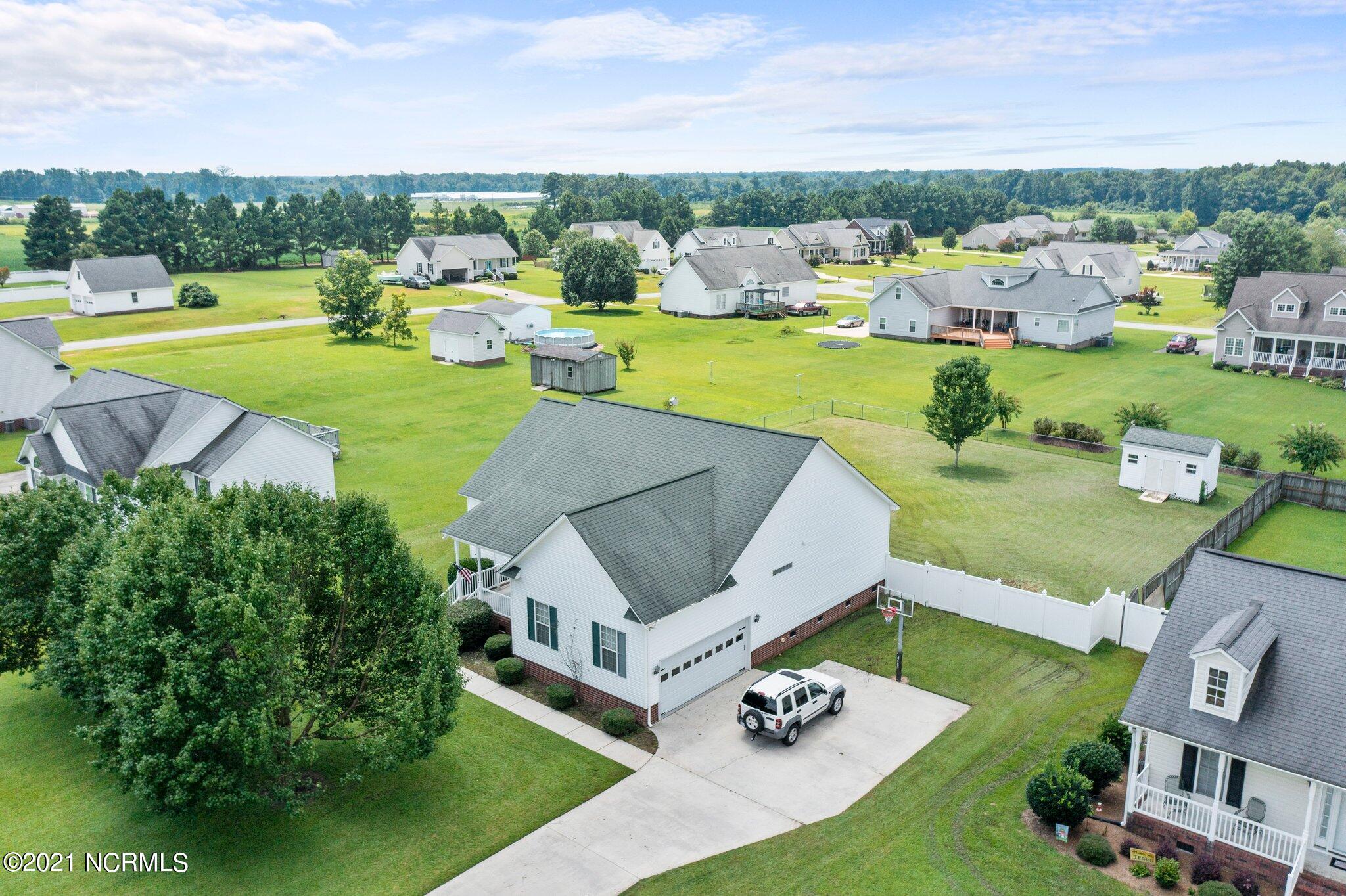 4578 Rountree Road Winterville, NC 28590 - Photo 30 of 32 2-web-or-mls-DJI_0818