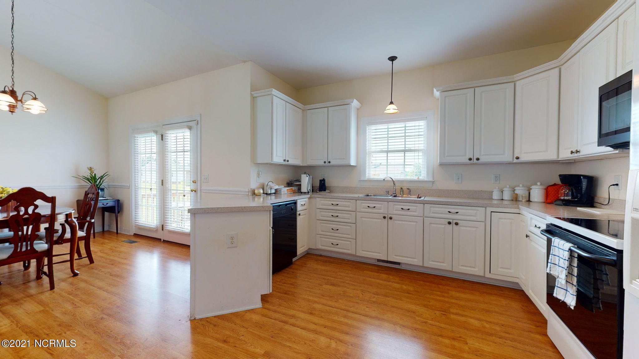 4578 Rountree Road Winterville, NC 28590 - Photo 5 of 32 18-web-or-mls-4578-Rountree-Rd-Wintervil