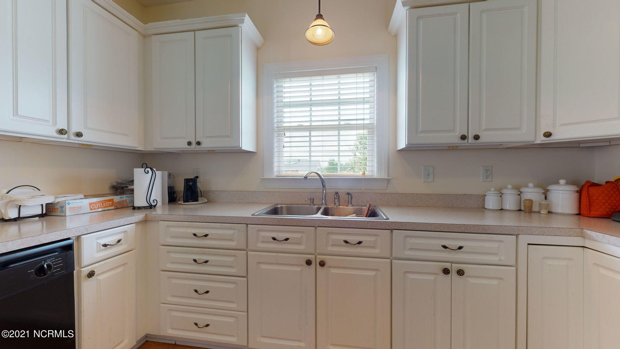4578 Rountree Road Winterville, NC 28590 - Photo 6 of 32 19-web-or-mls-4578-Rountree-Rd-Wintervil