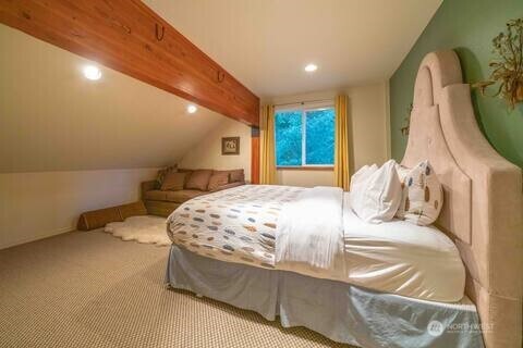 351 Lost Lake Road Easton, WA 98925 - Photo 15 of 21