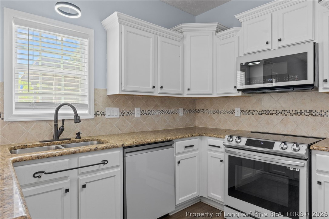 1832 Sand Hill Road Hope Mills, NC 28348 - Photo 17 of 45