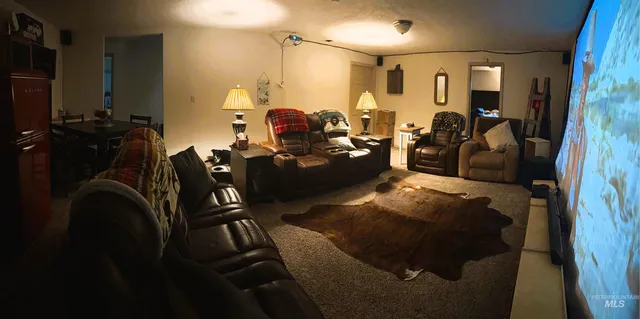 $649,500 | 16985 Garnet Road, Wilder, ID 83676