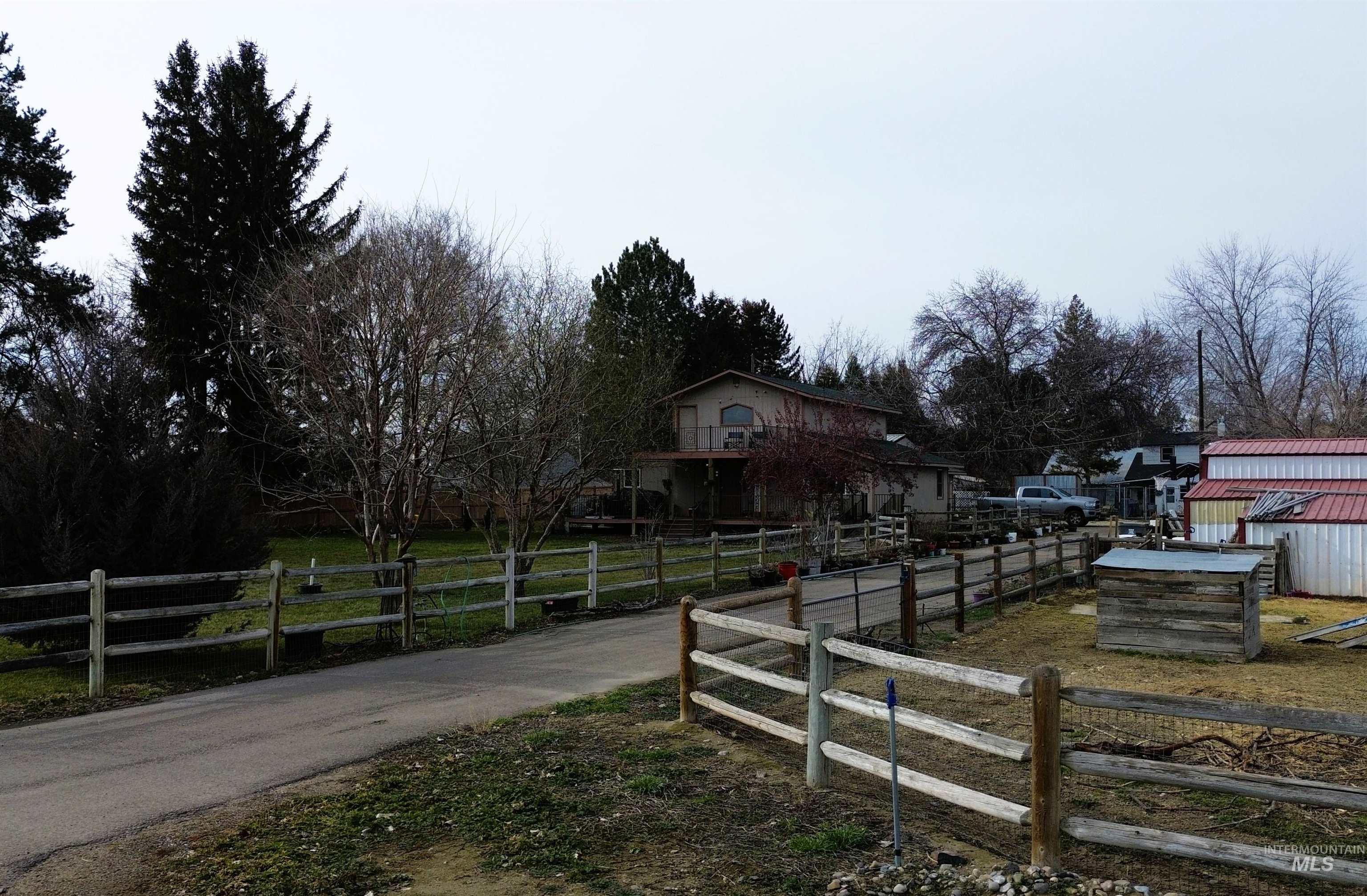 16985 Garnet Road Wilder, ID 83676 - Photo 21 of 32