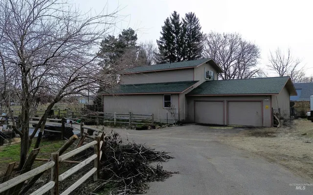 $649,500 | 16985 Garnet Road, Wilder, ID 83676