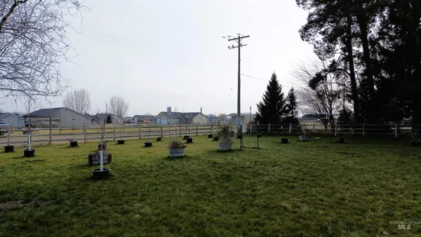 $639,500 | 16985 Garnet Road, Wilder, ID 83676