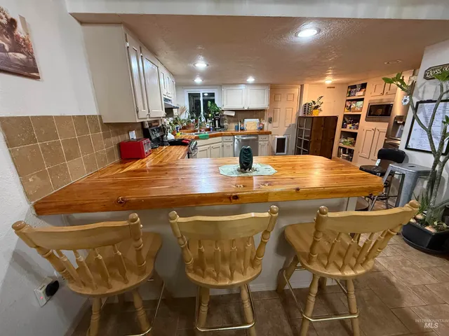 $649,500 | 16985 Garnet Road, Wilder, ID 83676