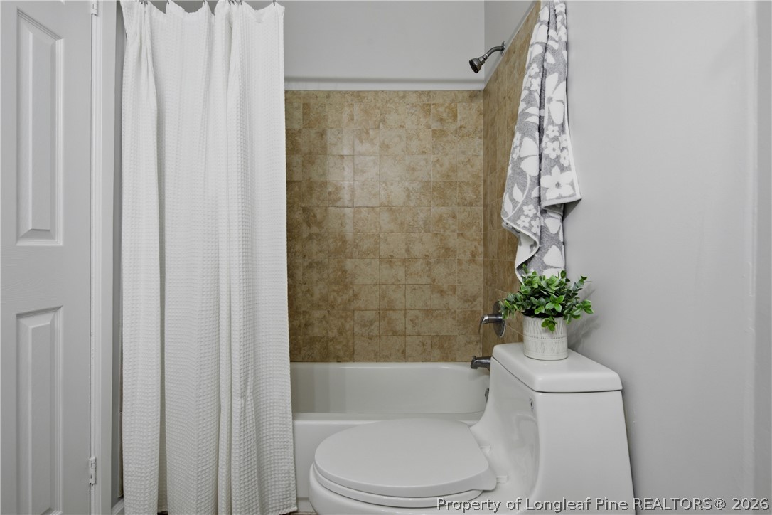 6228 Milford Road Fayetteville, NC 28303 - Photo 37 of 46 PRIMARY BATHROOM SHOWER/TUB COMBO